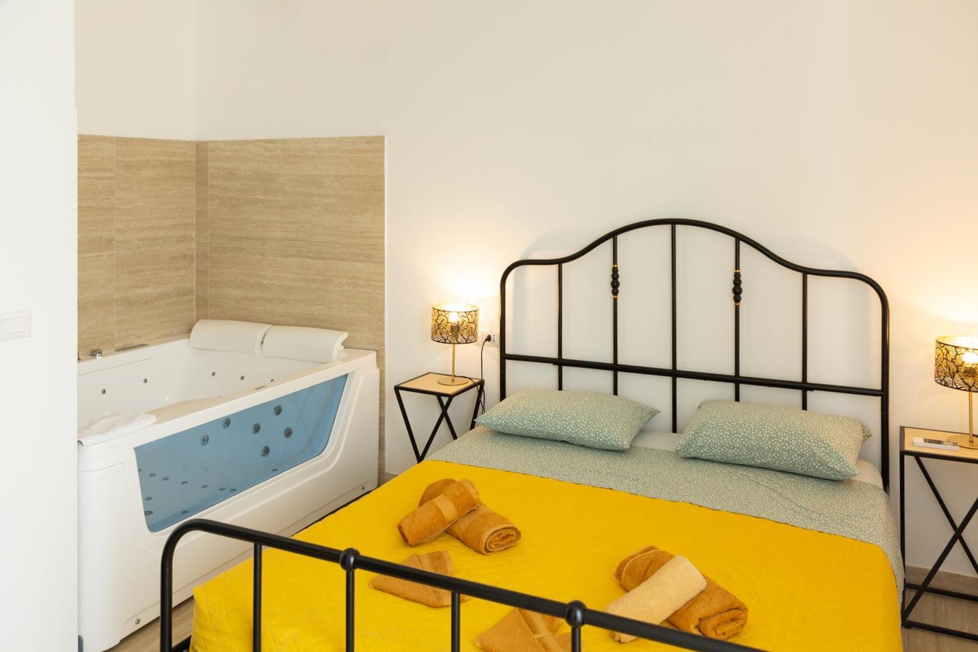 Maris Suite - Appartamento Con Vasca Idromassaggio Alghero Exteriör bild